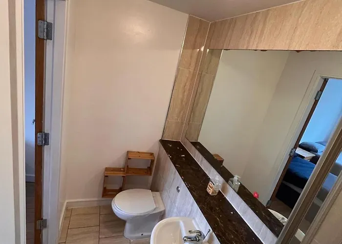 Pensión Superb En-suite Triple