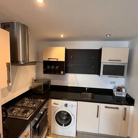 בית הארחה Superb En-suite Triple 3*