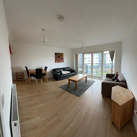 בית הארחה Superb En-suite Triple
